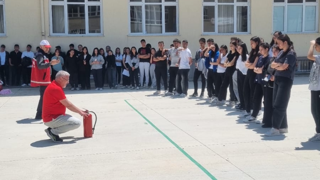 Beylikovada Okullar Tatil mi?